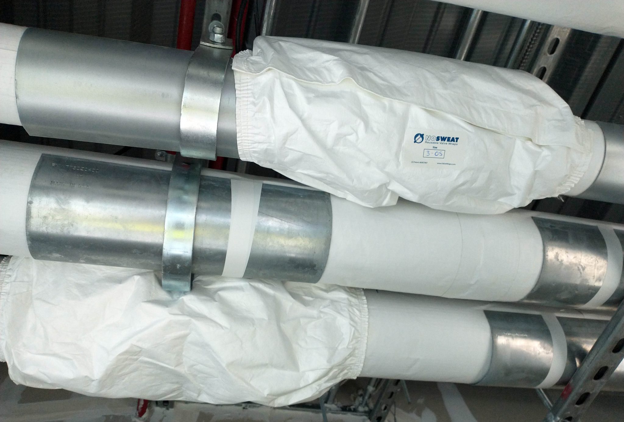 WorWic College Photos NoSweat™ Reusable Valve Wraps